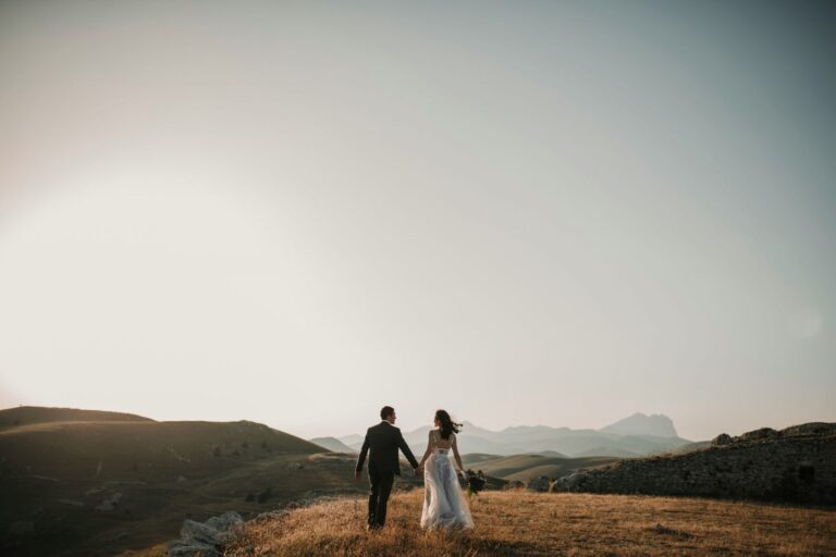 foto-pettine-edding couple-unsplash