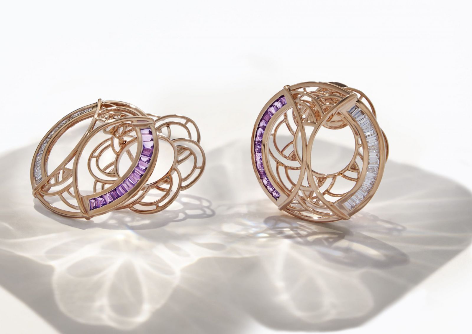 Zoya Bond of Eternity earring